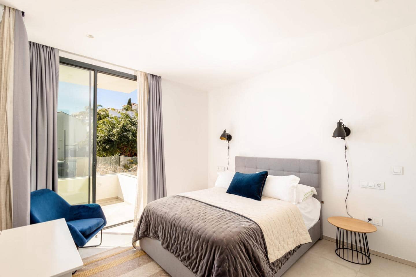 4 chambre Villa/Maison à vendre à Estepona avec piscine garage - 1 995 000 € (Ref: 9724988)