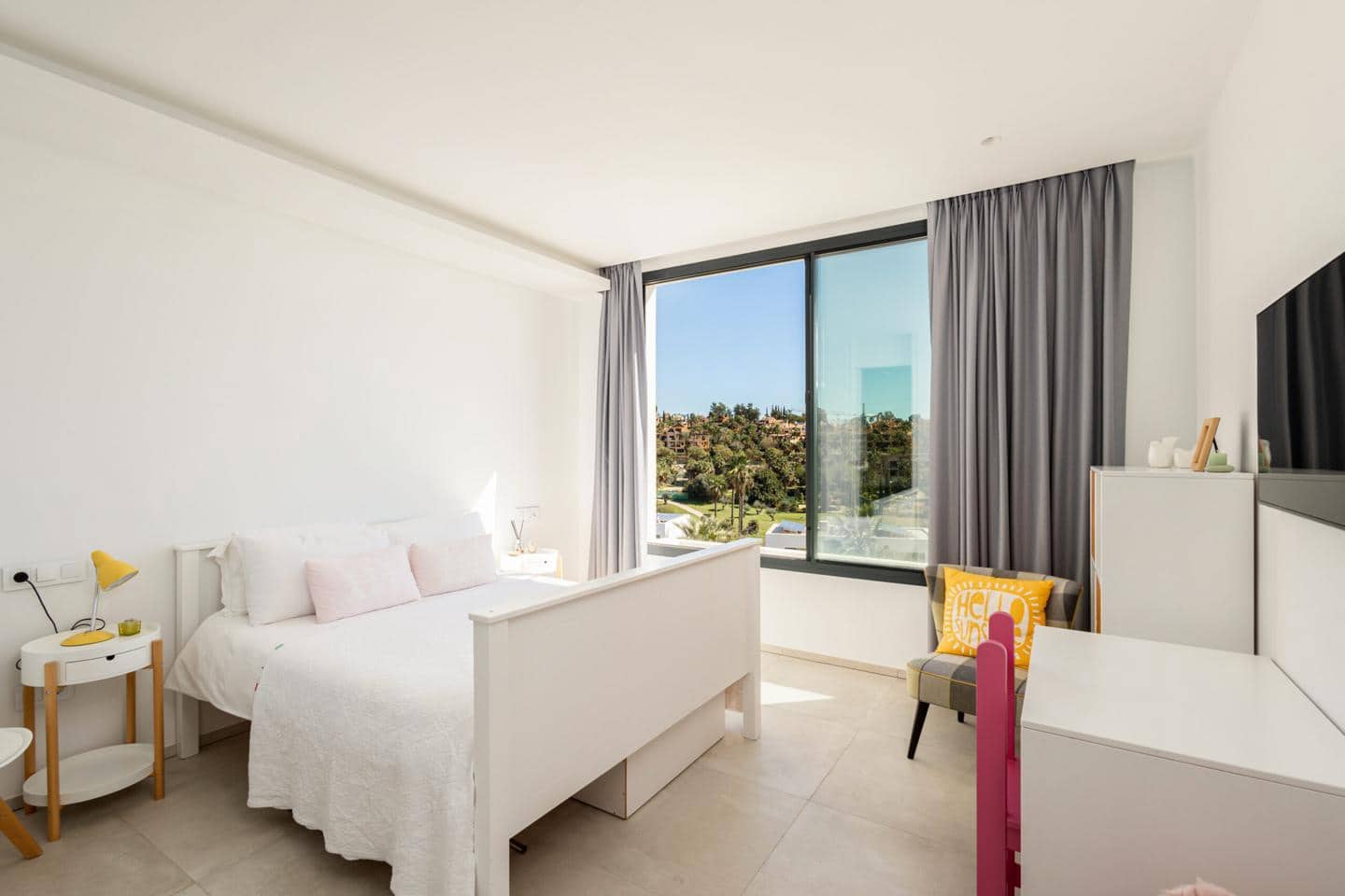 4 chambre Villa/Maison à vendre à Estepona avec piscine garage - 1 995 000 € (Ref: 9724988)