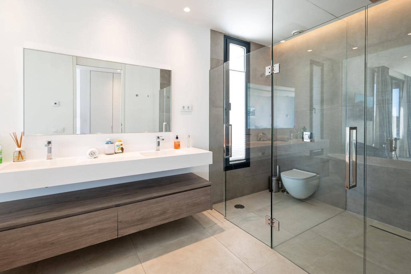 4 chambre Villa/Maison à vendre à Estepona avec piscine garage - 1 995 000 € (Ref: 9724988)