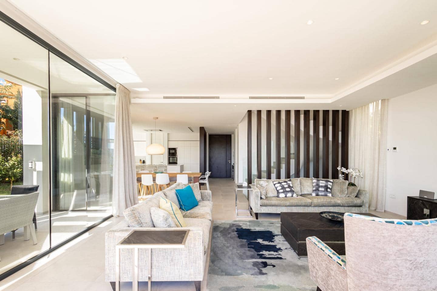 4 chambre Villa/Maison à vendre à Estepona avec piscine garage - 1 995 000 € (Ref: 9724988)