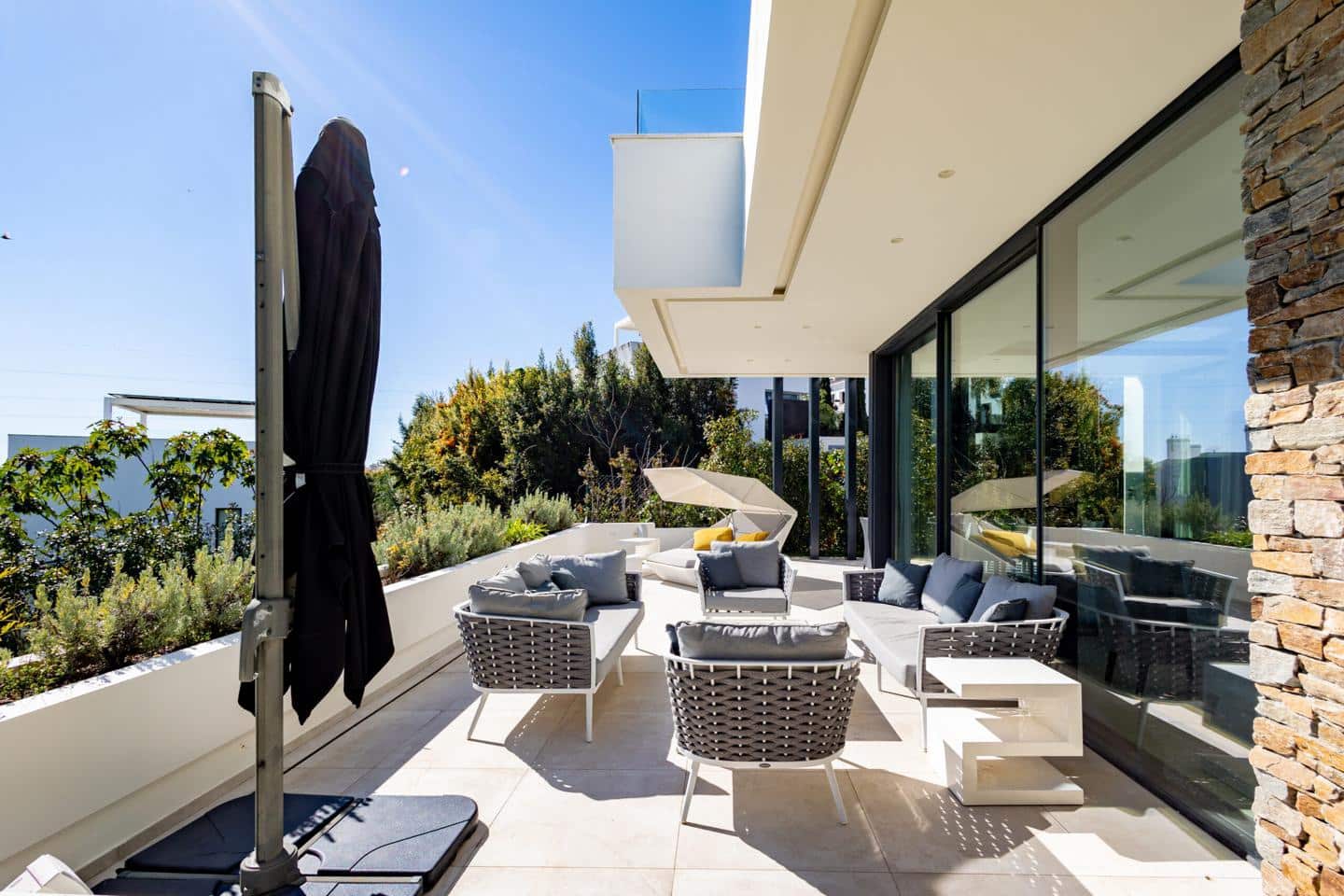 4 chambre Villa/Maison à vendre à Estepona avec piscine garage - 1 995 000 € (Ref: 9724988)