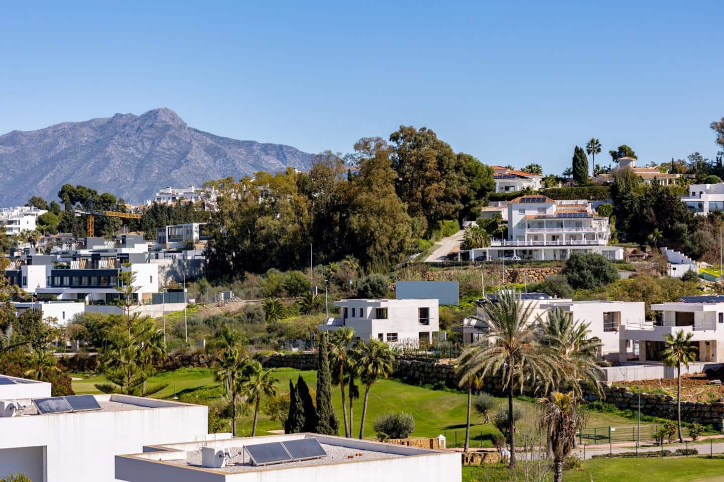 4 chambre Villa/Maison à vendre à Estepona avec piscine garage - 1 995 000 € (Ref: 9724988)