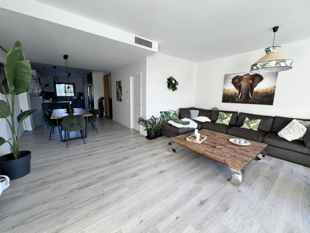 3 slaapkamer Villa te koop in La Alcaidesa met zwembad garage - € 799.000 (Ref: 9755046)