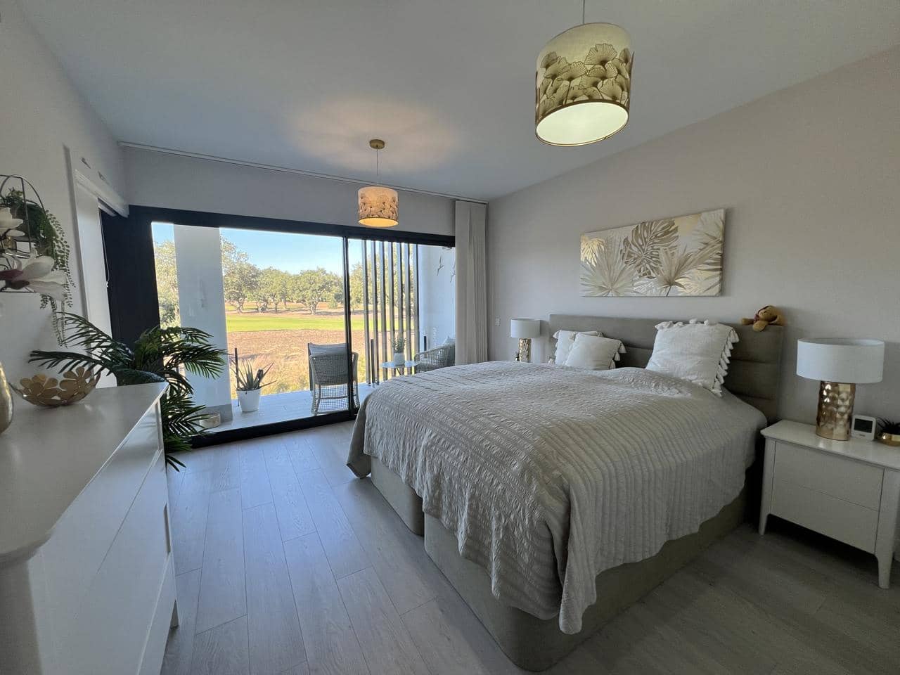 4 chambre Villa/Maison à vendre à La Alcaidesa avec piscine garage - 869 000 € (Ref: 9755047)