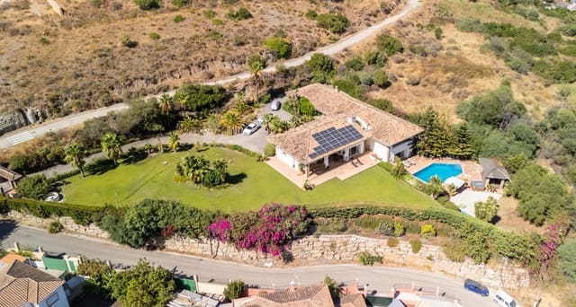 5 slaapkamer Villa te koop in Los Arqueros - Puerto del Almendro, Benahavís met zwembad garage - € 4.499.000 (Ref: 9782440)