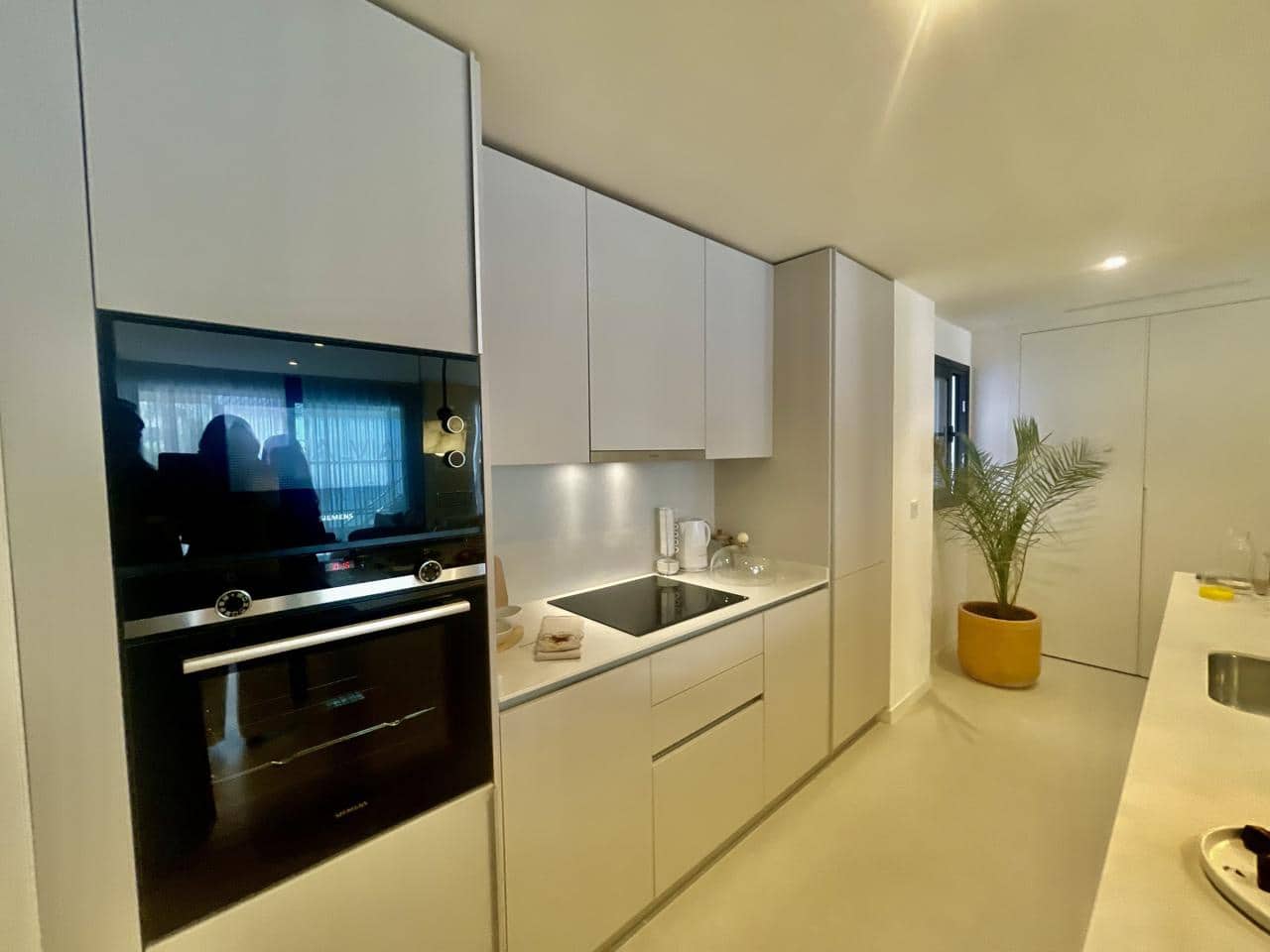 Piso de 3 habitaciones en Marbella en venta con piscina garaje - 845.000 € (Ref: 9784292)