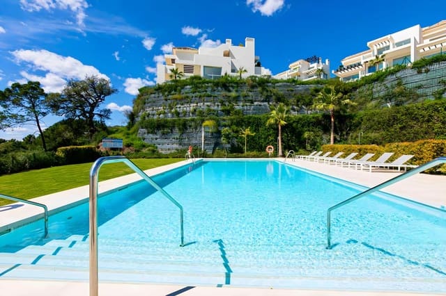 3 sovrum Lägenhet till salu i Montemayor - Marbella Club, Benahavís med pool garage - 950 000 € (Ref: 9806772)