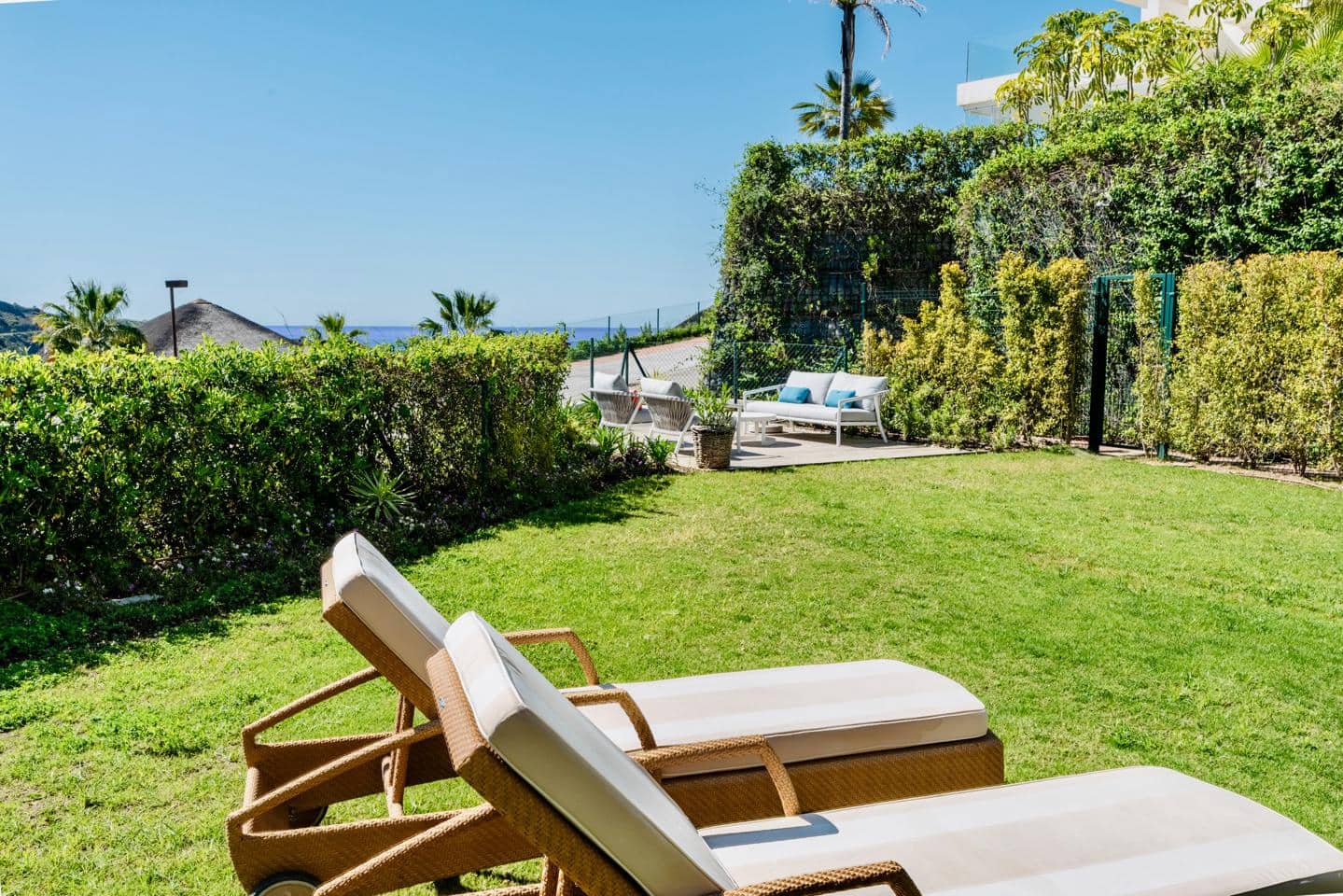 3 chambre Appartement à vendre à Benahavis avec piscine garage - 950 000 € (Ref: 9806772)
