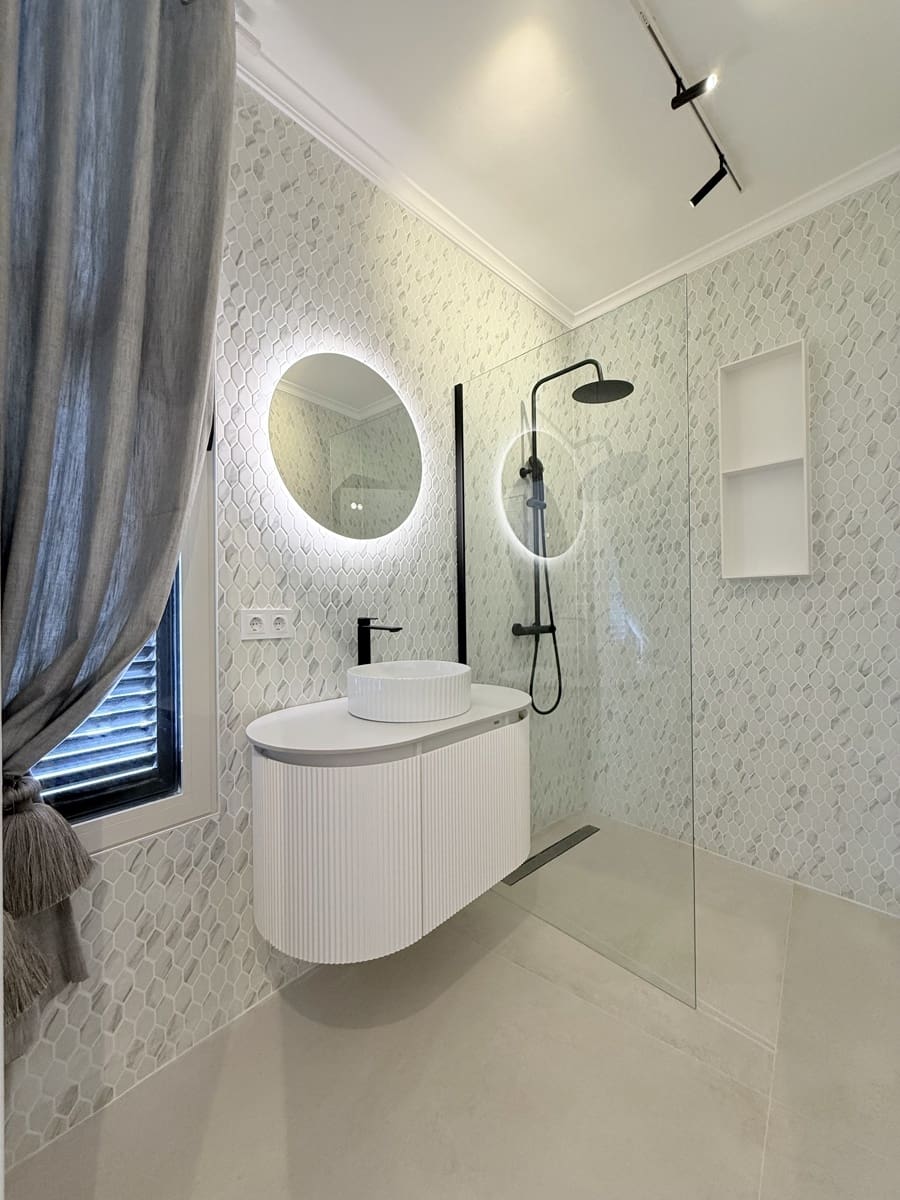 2 sypialnia Apartament przy plaży na sprzedaż w Calpe / Calp z basenem garażem - 569 000 € (Ref: 9456537)