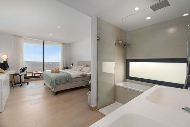 4 soveværelse Lejlighed til salg i Fuengirola med swimmingpool garage - € 995.000 (Ref: 10089912)