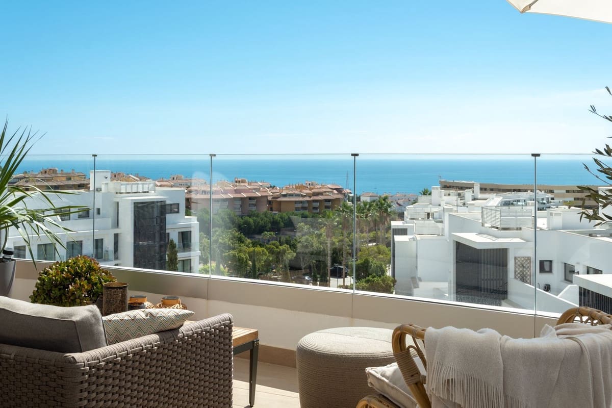 4 soveværelse Lejlighed til salg i Fuengirola med swimmingpool garage - € 995.000 (Ref: 10089912)
