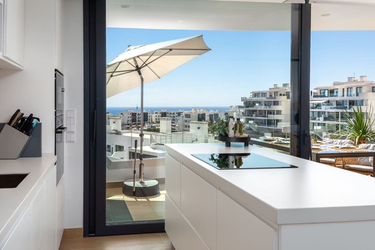 4 soveværelse Lejlighed til salg i Fuengirola med swimmingpool garage - € 995.000 (Ref: 10089912)