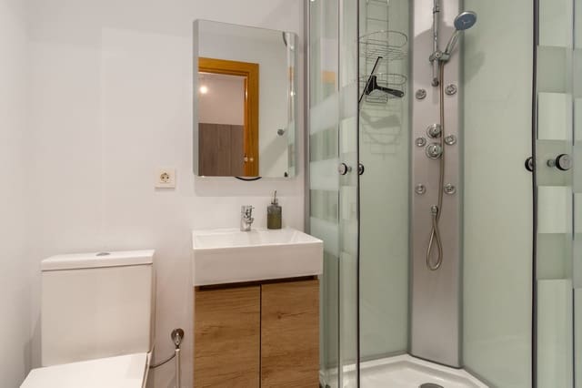 4 soveværelse Penthouse til salg i Puerto Banus, Marbella med swimmingpool garage - € 2.650.000 (Ref: 10093667)