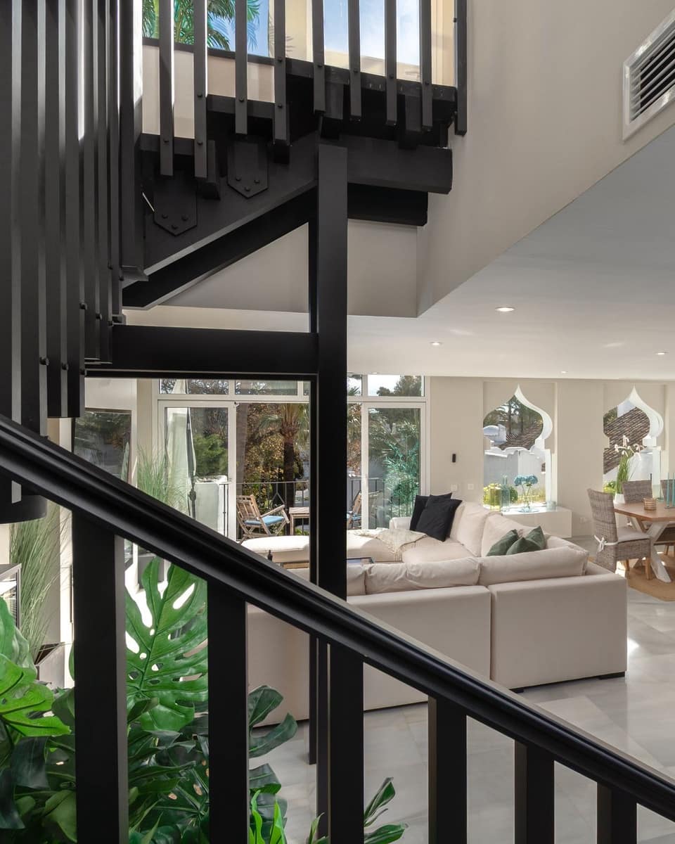 4 soveværelse Penthouse til salg i Puerto Banus med swimmingpool garage - € 2.650.000 (Ref: 10093667)