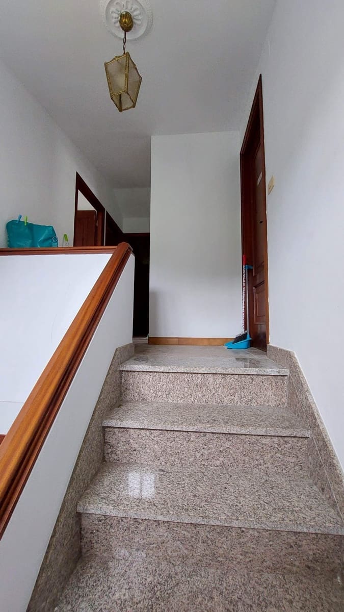 6 soveværelse Finca/Landehus til salg i Irixoa med garage - € 299.900 (Ref: 8986376)