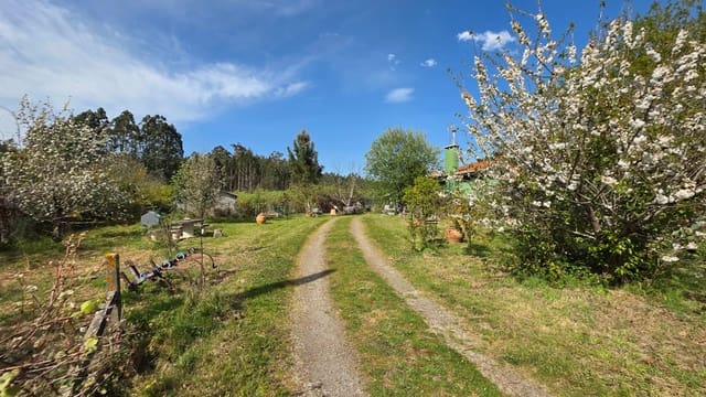 6 soveværelse Finca/Landehus til salg i Irixoa med garage - € 299.900 (Ref: 8986376)