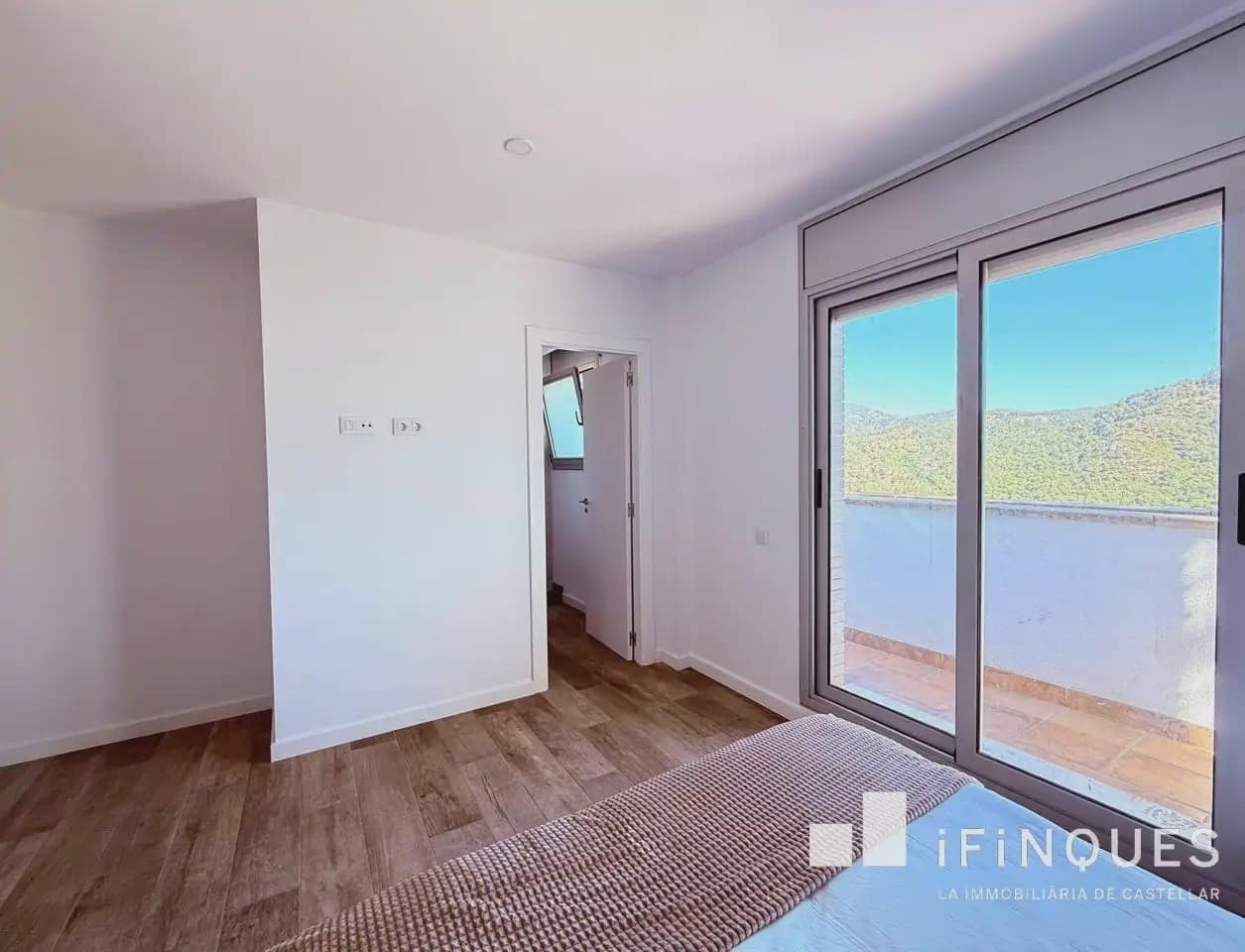 4 camera da letto Villa in vendita in Castellar del Valles - 399.000 € (Rif: 9809066)