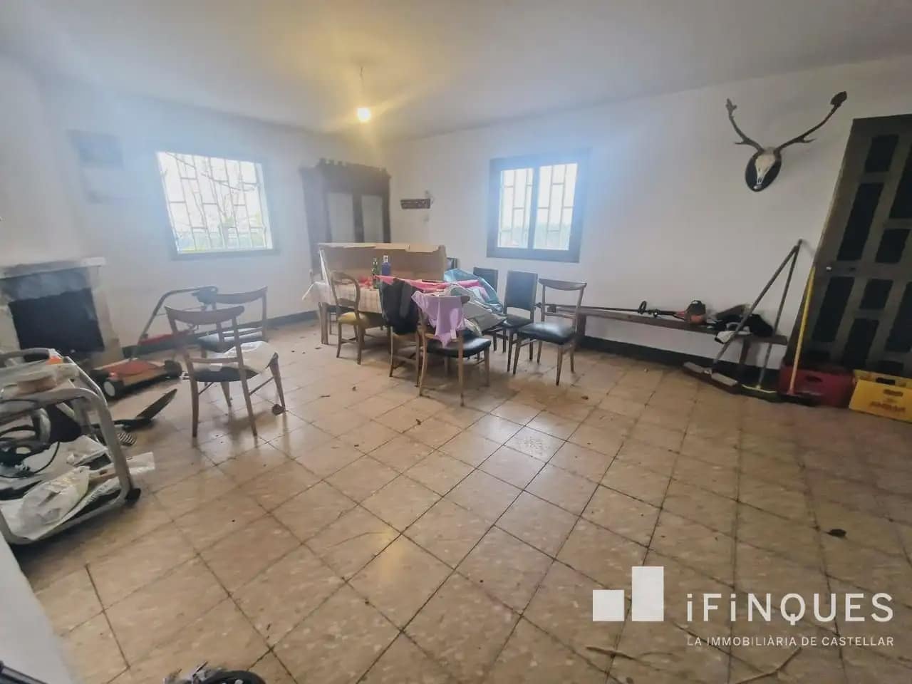 Maalaistalo myytävänä paikassa Castellar del Valles - 399 000 € (Ref: 9809067)