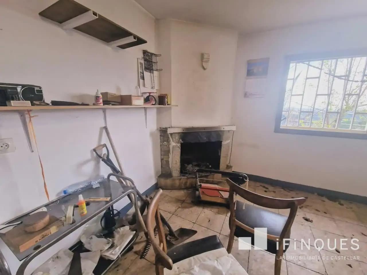 Maalaistalo myytävänä paikassa Castellar del Valles - 399 000 € (Ref: 9809067)