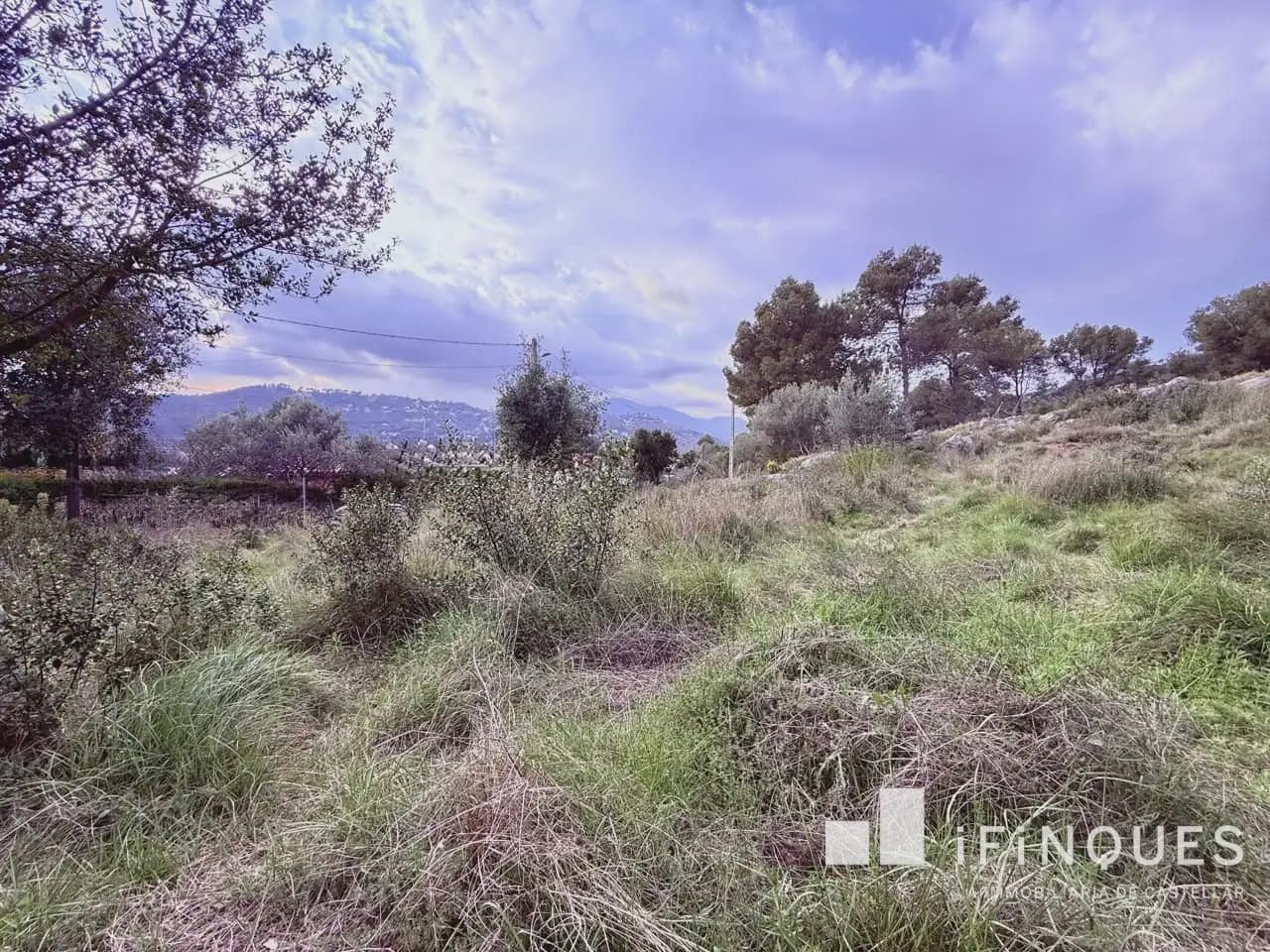 Działka budowlana na sprzedaż w Castellar del Valles - 145 000 € (Ref: 9809068)