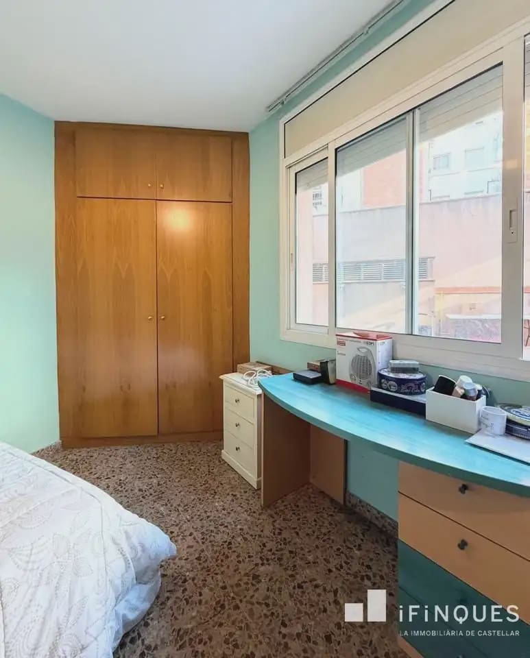 3 makuuhuone Huoneisto myytävänä paikassa Castellar del Valles mukana 
autotalli - 289 990 € (Ref: 9809078)