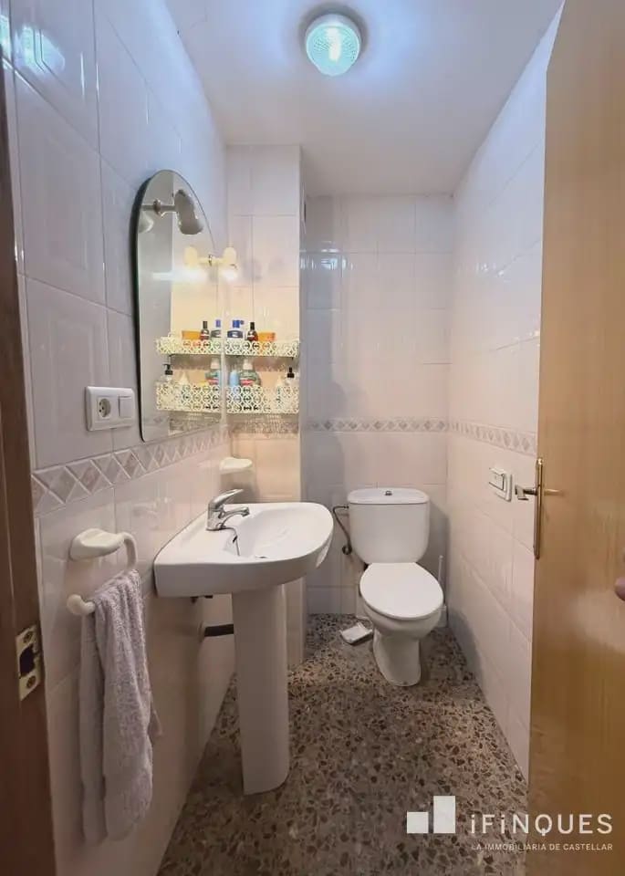 3 makuuhuone Huoneisto myytävänä paikassa Castellar del Valles mukana 
autotalli - 289 990 € (Ref: 9809078)