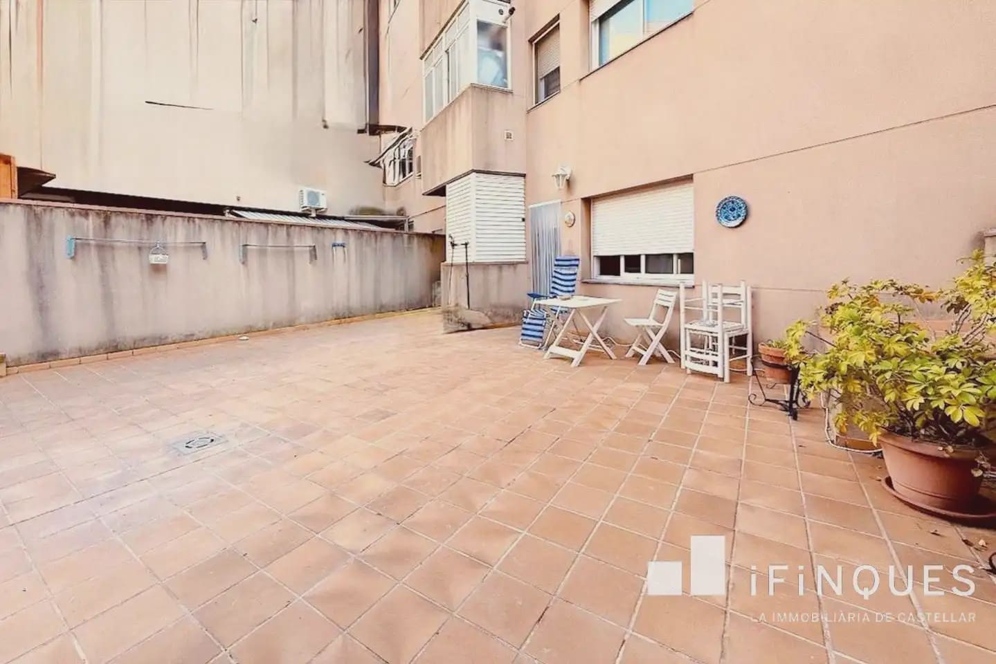 3 makuuhuone Huoneisto myytävänä paikassa Castellar del Valles mukana 
autotalli - 289 990 € (Ref: 9809078)