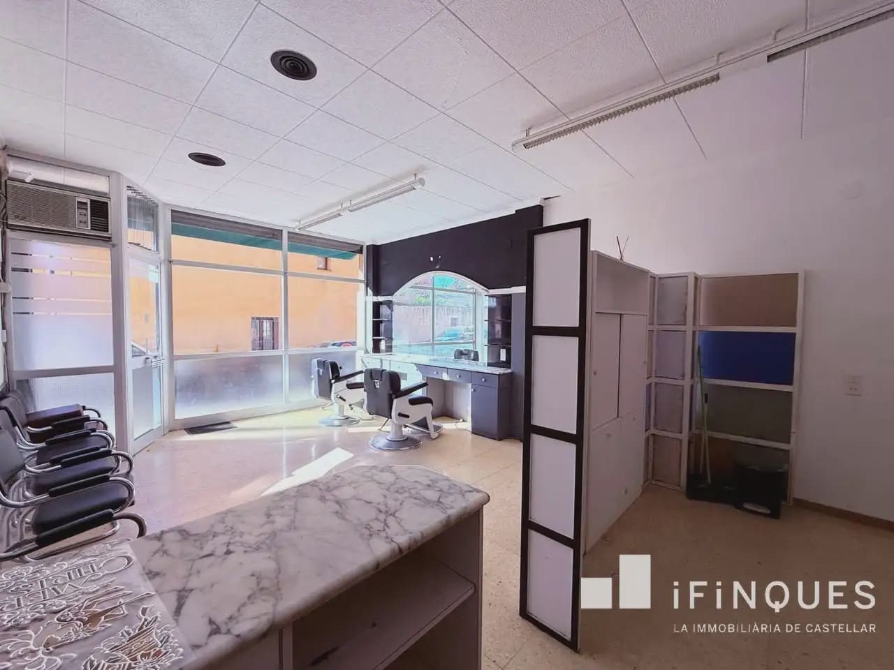 Commercial for sale in Castellar del Valles - € 62,000 (Ref: 9809079)