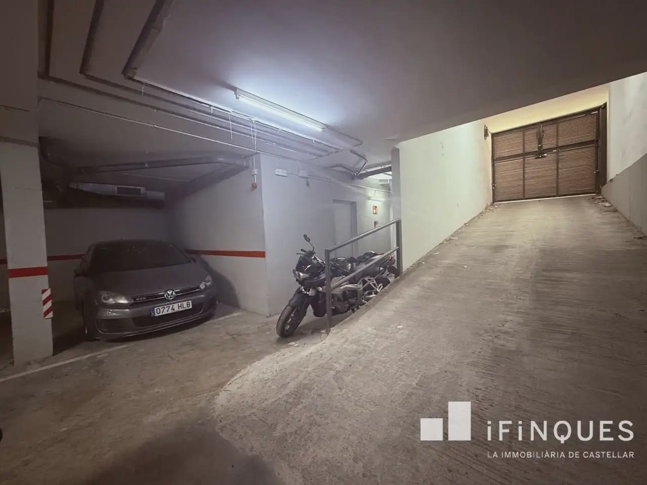 Commerciale da affittare in Castellar del Valles con garage - 599 € (Rif: 9809080)