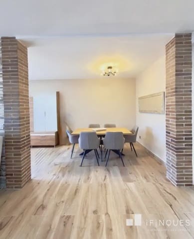 4 makuuhuone Asunto myytävänä paikassa Castellar del Vallès - 369 000 € (Ref: 9809081)