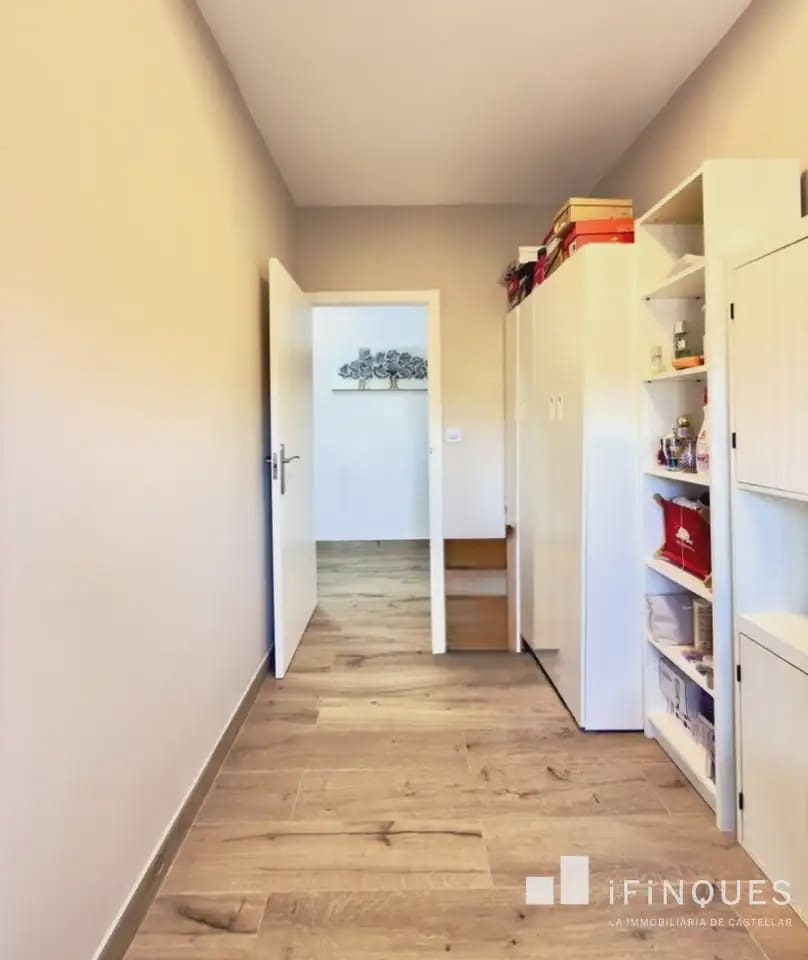 4 makuuhuone Asunto myytävänä paikassa Castellar del Valles - 369 000 € (Ref: 9809081)