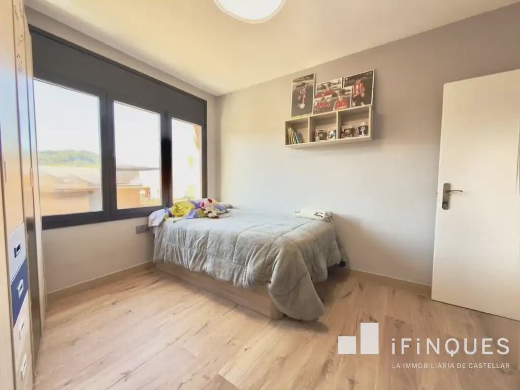 4 makuuhuone Asunto myytävänä paikassa Castellar del Valles - 369 000 € (Ref: 9809081)