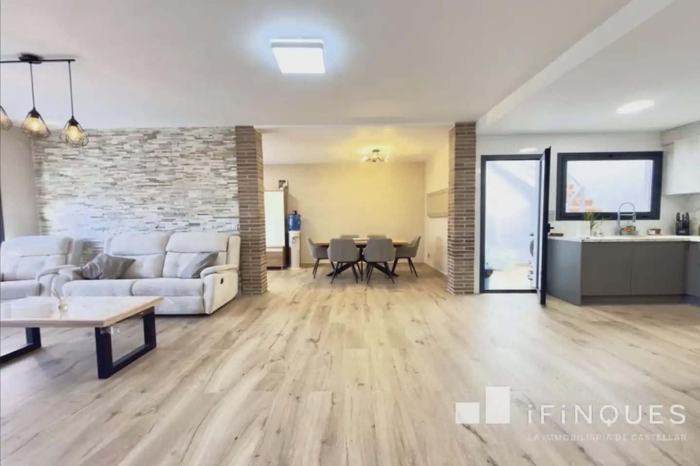 4 makuuhuone Asunto myytävänä paikassa Castellar del Valles - 369 000 € (Ref: 9809081)
