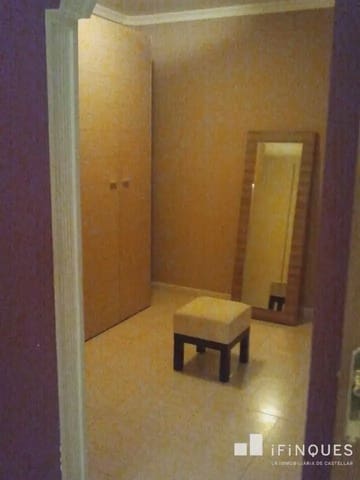 4 chambre Appartement à vendre à Sabadell - 174 000 € (Ref: 9809082)