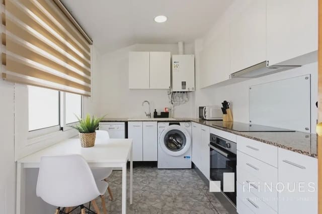 4 bedroom Apartment for rent in Rubí - € 1,590 (Ref: 9809083)