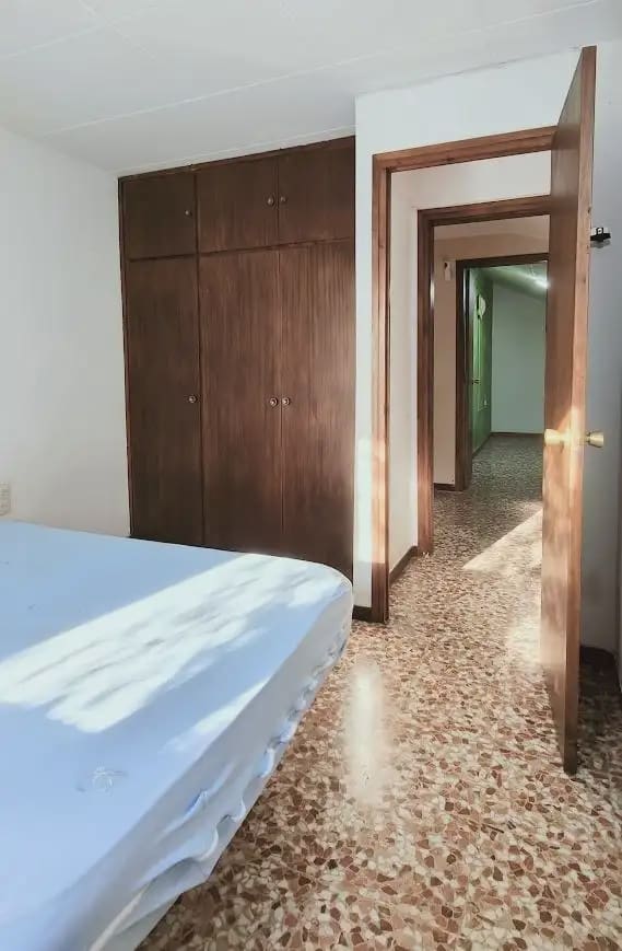 3 Zimmer Haus zu verkaufen in Terrassa - 299.000 € (Ref: 9809084)