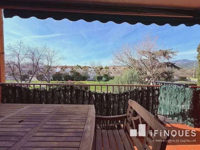 Casa de 4 habitaciones en Castellar del Vallès en venta - 385.000 € (Ref: 9809093)