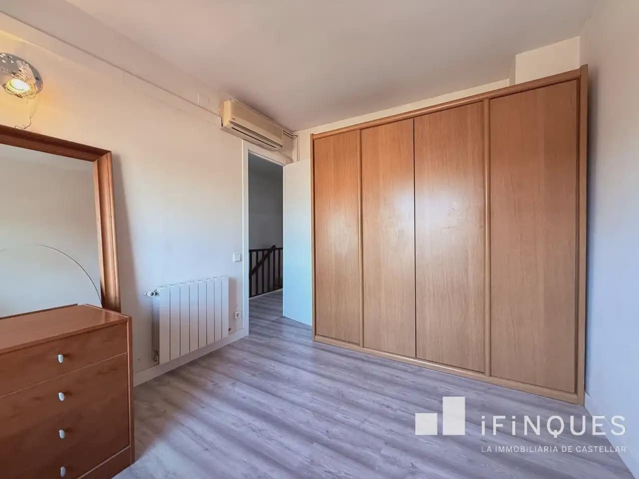 4 Zimmer Haus zu verkaufen in Castellar del Valles - 385.000 € (Ref: 9809093)