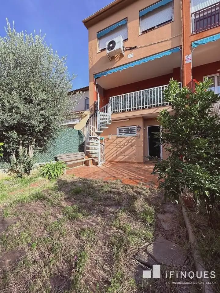 4 Zimmer Haus zu verkaufen in Castellar del Valles - 385.000 € (Ref: 9809093)