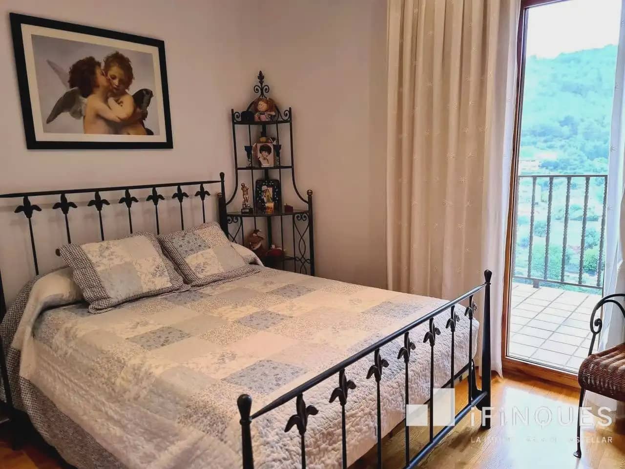 5 bedroom Villa for sale in Castellar del Valles with pool - € 680,000 (Ref: 9809095)