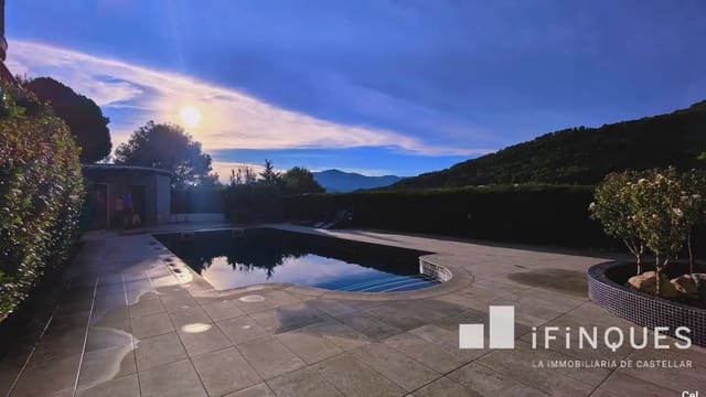 5 bedroom Villa for sale in Castellar del Vallès with pool - € 680,000 (Ref: 9809095)