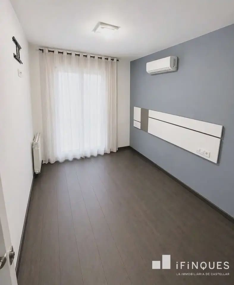 3 soveværelse Lejlighed til salg i Sabadell - € 295.000 (Ref: 9809098)