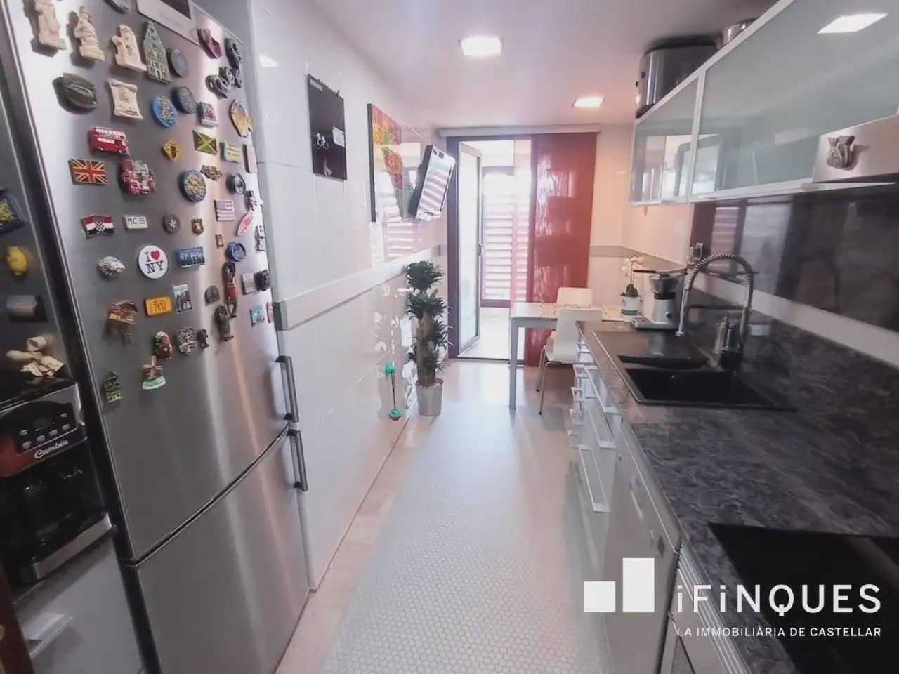 3 bedroom Flat for sale in Sabadell with garage - € 345,000 (Ref: 9809100)