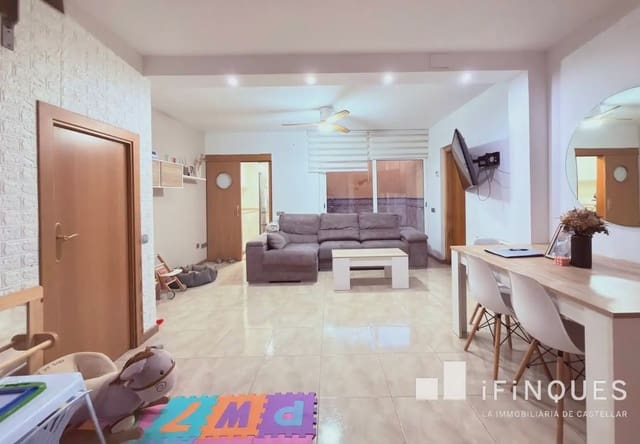 4 Zimmer Haus zu verkaufen in Terrassa - 373.000 € (Ref: 9809110)