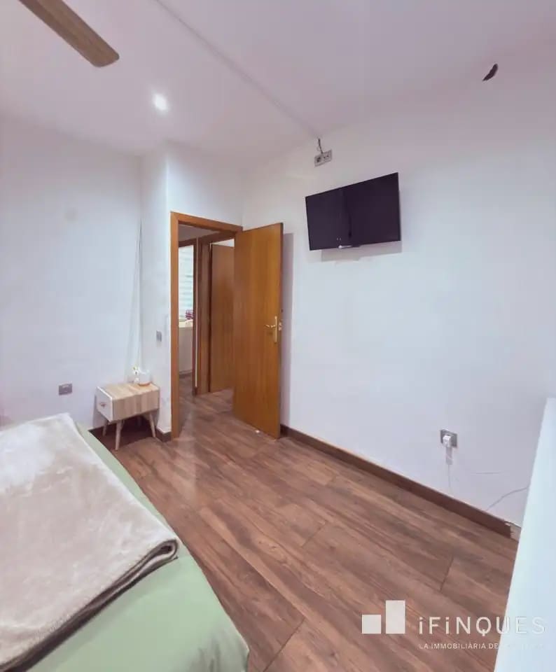 4 Zimmer Haus zu verkaufen in Terrassa - 373.000 € (Ref: 9809110)