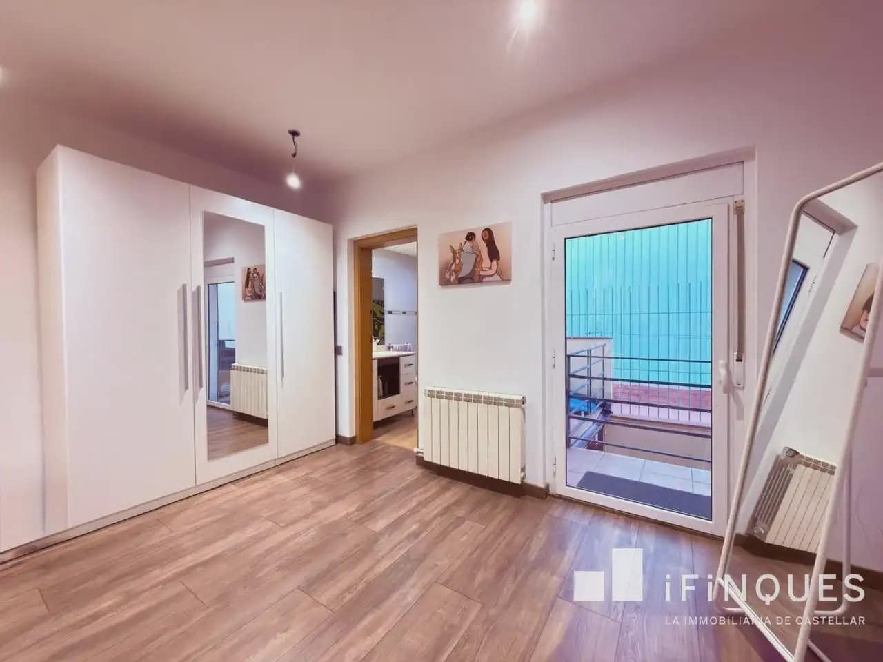 4 Zimmer Haus zu verkaufen in Terrassa - 373.000 € (Ref: 9809110)