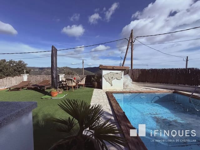 4 soverom Villa til salgs i Castellar del Vallès med svømmebasseng - € 558 000 (Ref: 9809111)