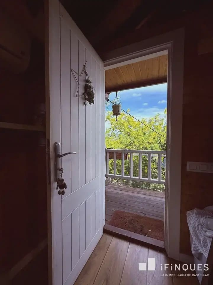 4 bedroom Villa for sale in Castellar del Valles with pool - € 558,000 (Ref: 9809111)