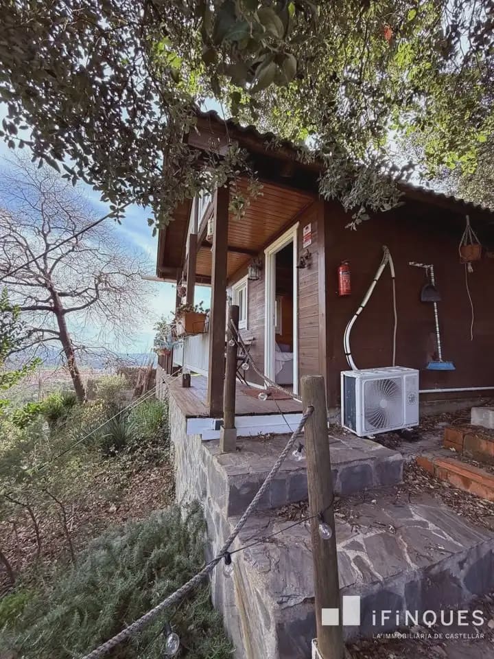 4 bedroom Villa for sale in Castellar del Valles with pool - € 558,000 (Ref: 9809111)