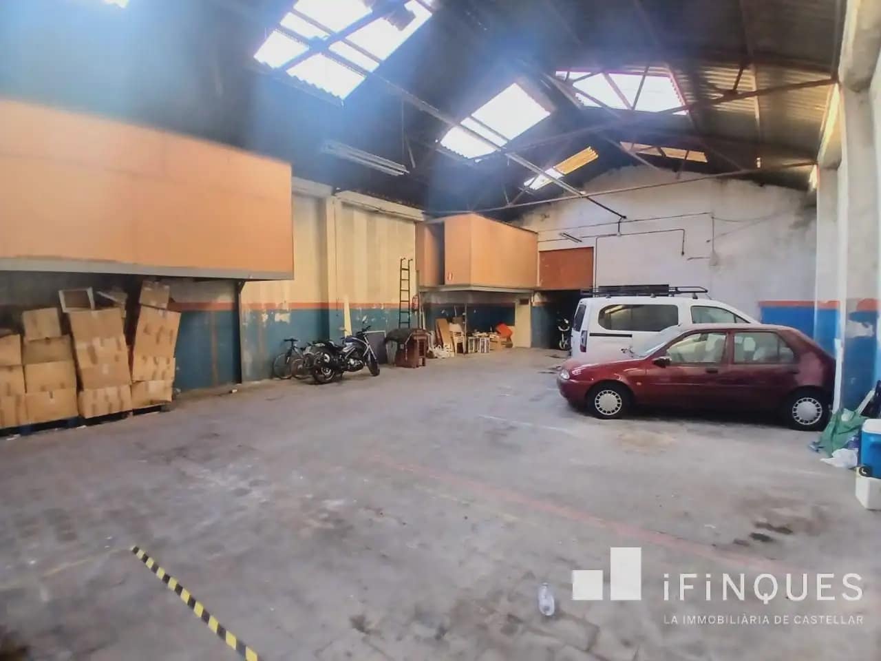 Commerciale in vendita in Sabadell - 220.000 € (Rif: 9809113)